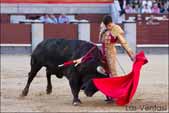 http://www.las-ventas.com/cronicas2014/0602/objetivo/minis/t3007.jpg